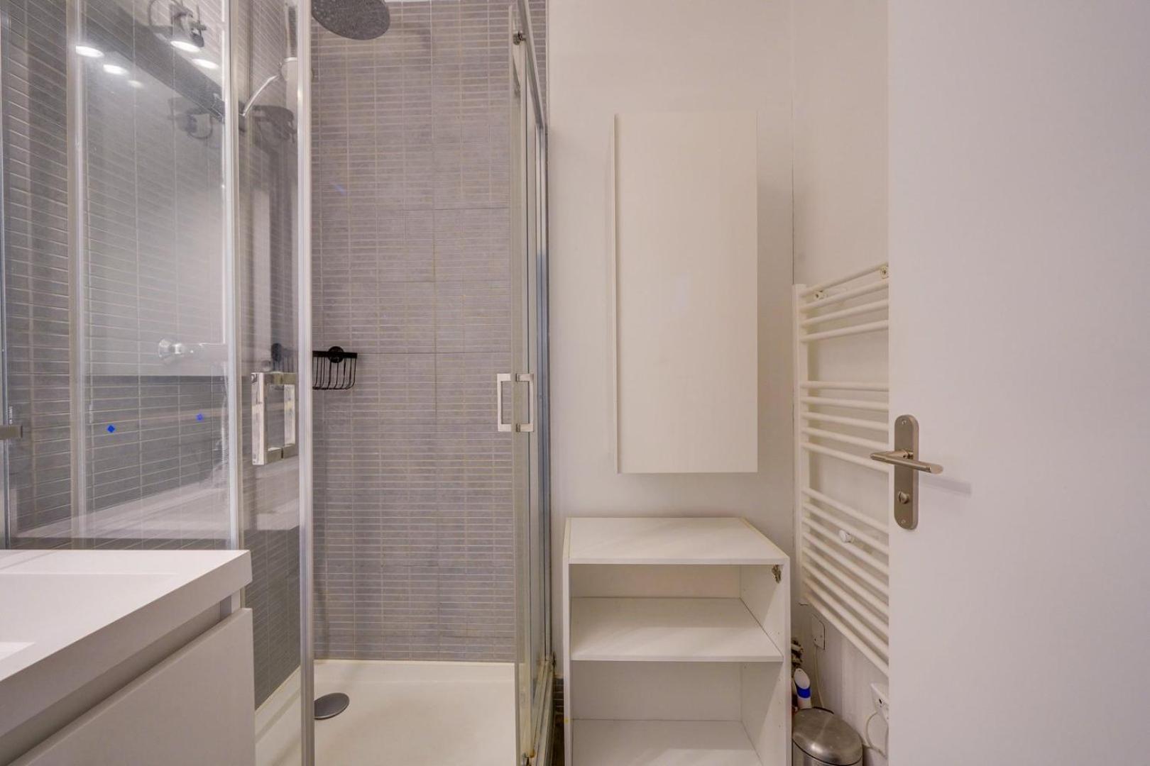 Pleasant Flat In Bordeaux With Terrace And Parking Apartment ภายนอก รูปภาพ
