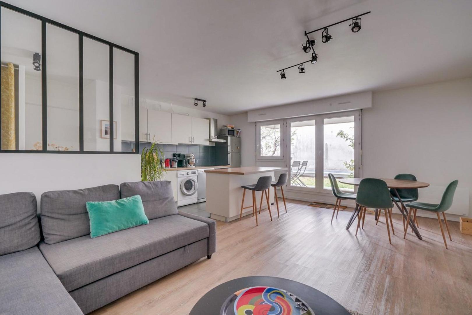 Pleasant Flat In Bordeaux With Terrace And Parking Apartment ภายนอก รูปภาพ