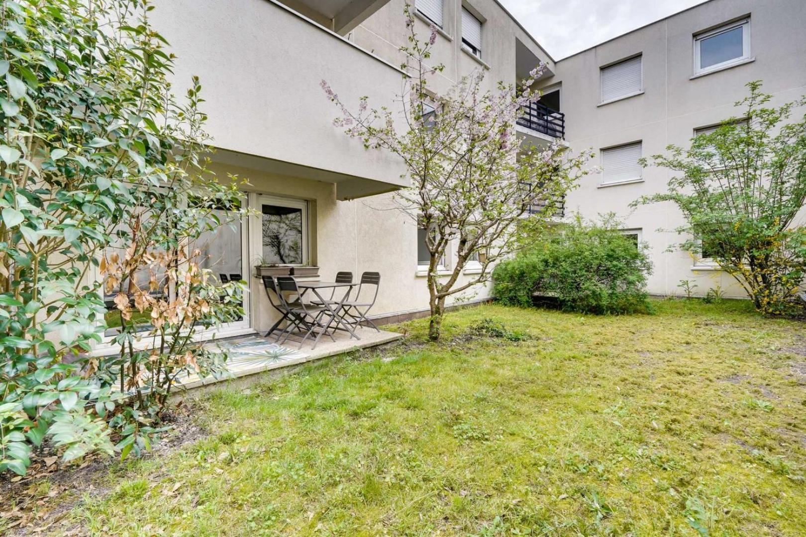 Pleasant Flat In Bordeaux With Terrace And Parking Apartment ภายนอก รูปภาพ